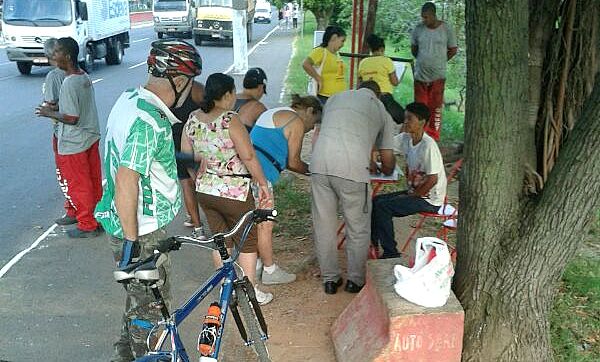 Abaixo-assinado por ciclovia tem adesão maciça (05/02/2014 00:00:00)