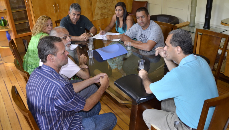Vereadores de Santos Dumont visitam Câmara de Juiz de Fora (13/02/2014 00:00:00)