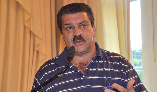 Aprovado projeto que amplia proteção aos animais de pequeno porte (21/02/2014 00:00:00)