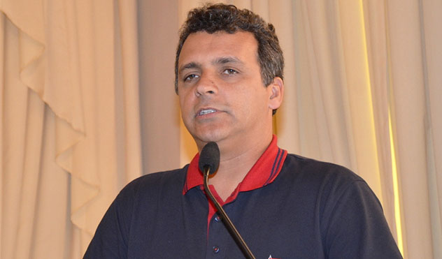 Proposta prevê mudança na titularidade da conta de água (21/03/2014 00:00:00)