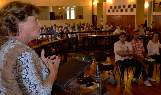 Ana do Padre Frederico defende uso de espaços públicos pelo escotismo (24/03/2014 00:00:00)