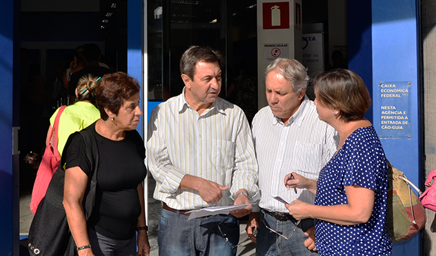 Blitz do Idoso da Câmara visita a Caixa Econômica Federal (07/04/2014 00:00:00)