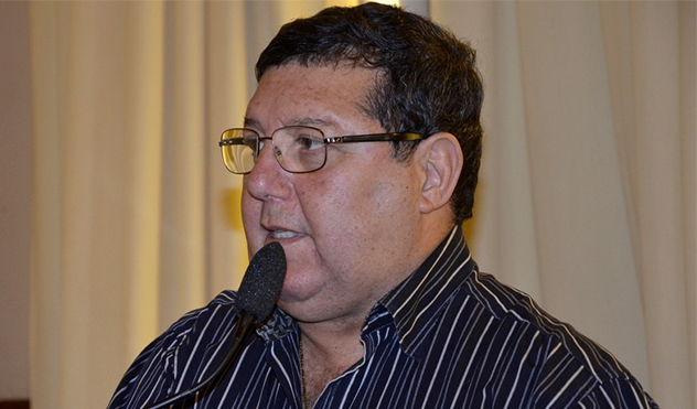 Servidor que cuida de pessoa com necessidades especiais pode ter redução de carga horária (16/04/2014 00:00:00)