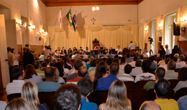 Câmara aprova Fumpid e município dá mais um passo na prevenção e combate às drogas (29/04/2014 00:00:00)