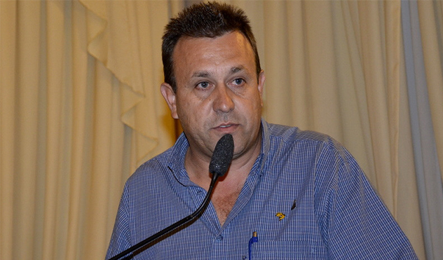 Vagner de Oliveira reivindica Academia de Saúde para Grama (05/06/2014 00:00:00)