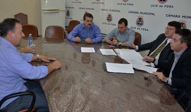 Comissão tenta agilizar investimentos de telefonia em JF (16/06/2014 00:00:00)