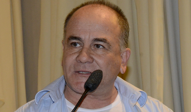 Comissão recebe dossiê de Sindicato (14/07/2014 00:00:00)