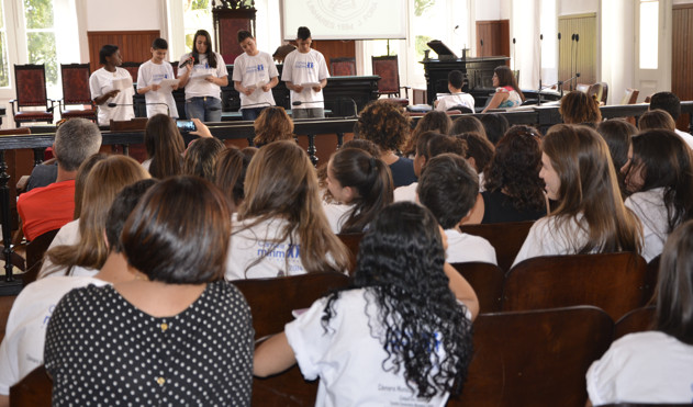 Escolas inscritas para Câmara Mirim concluem apresentação de propostas (15/09/2014 00:00:00)