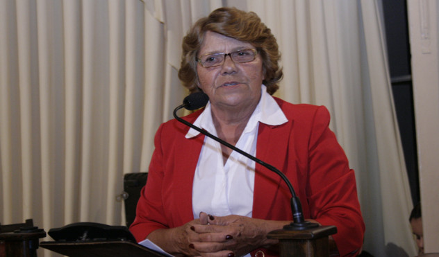 Projeto reserva assentos nas praças de alimentação (24/09/2014 00:00:00)