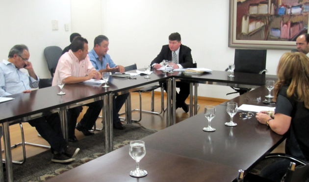 Comissão de Telefonia prepara anteprojeto (24/10/2014 00:00:00)