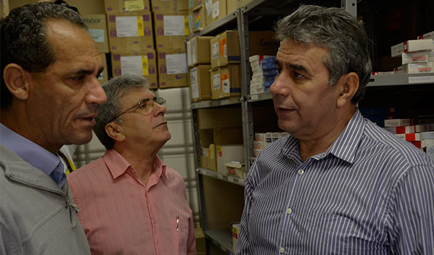 Município ainda enfrenta falta de medicamentos (29/10/2014 00:00:00)
