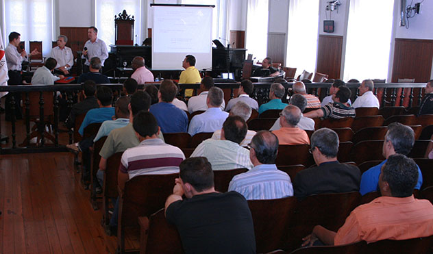 Servidores da Câmara aderem ao Novembro Azul (19/11/2014 00:00:00)