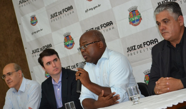 Prefeitura anuncia decreto idealizado em projeto de lei de Jucelio (03/12/2014 00:00:00)