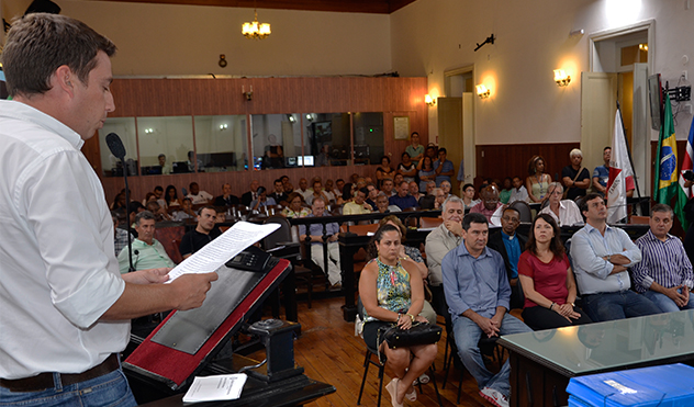 Nova Mesa reafirma compromisso com transparência (05/01/2015 00:00:00)