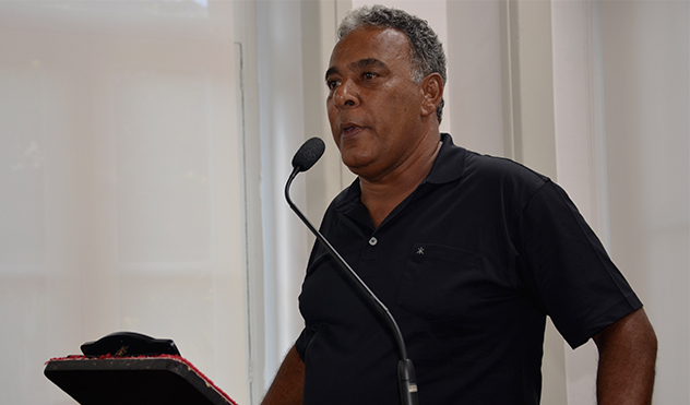 José Emanuel é empossado vereador (08/01/2015 00:00:00)