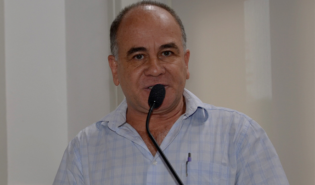 Projeto legaliza supermercados em bairros (21/01/2015 00:00:00)