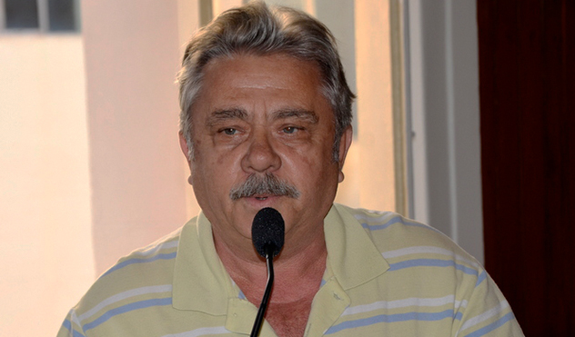 Oliveira Tresse quer sanitários para trabalhadores do transporte coletivo (04/02/2015 00:00:00)