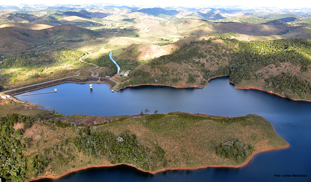 Projeto amplia área para absorção de água no entorno das represas (20/03/2015 00:00:00)