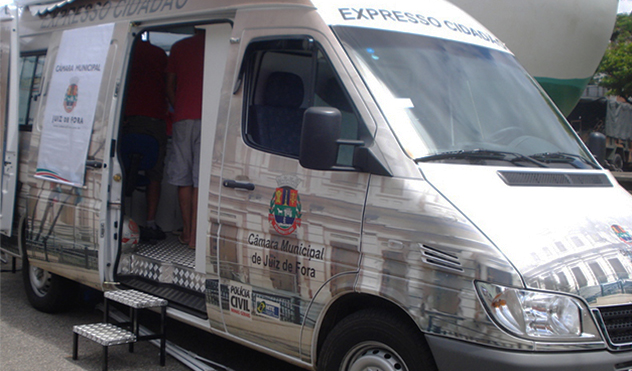 Expresso Cidadão chega ao Bairro Retiro (23/03/2015 00:00:00)