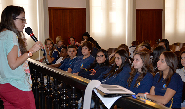 Escolas Monteiro Lobato e Centro de Educação Interativa participam da visita guiada na Câmara (27/04/2015 00:00:00)