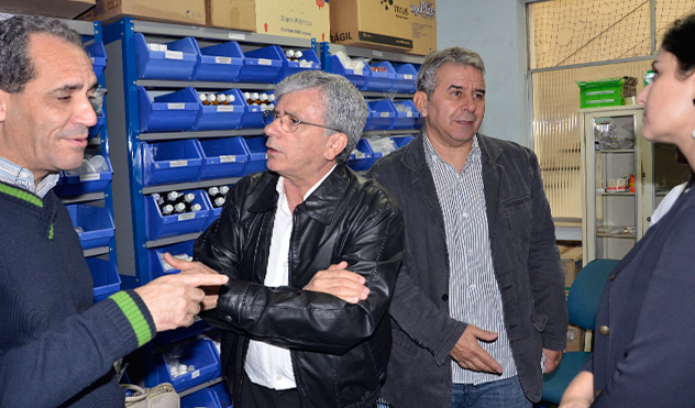 Comissão de Saúde vistoria PAI e constata falta de remédios e insumos (20/05/2015 00:00:00)