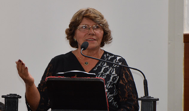 Atenção integral ao idoso é aprovada em primeira discussão (15/07/2015 00:00:00)