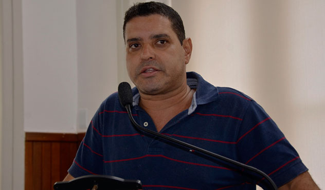 Receitas emitidas em letra de forma (27/07/2015 00:00:00)