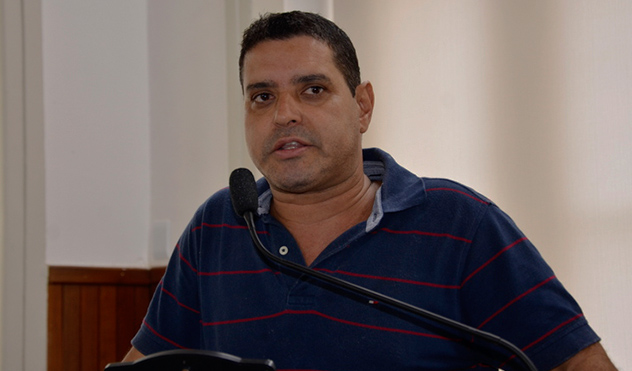 Estabelecimentos comerciais podem ser integrados a pontos de táxi (24/08/2015 00:00:00)