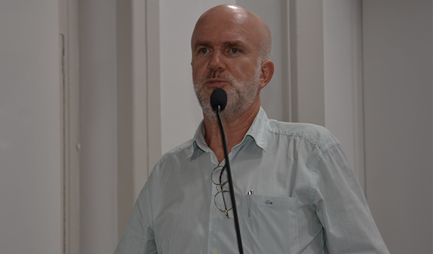 Venda de bebidas alcoólicas nas lojas de conveniências pode ser proibida (17/09/2015 00:00:00)