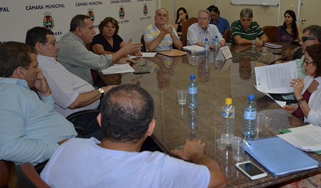 Vereadores querem simplificar análise de projetos (22/09/2015 00:00:00)