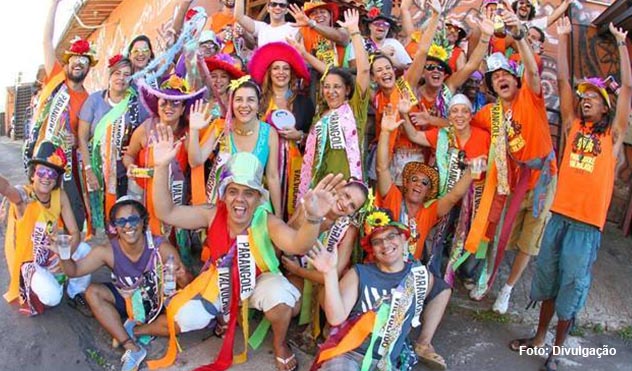 Parangolé Valvulado no Calendário Oficial da cidade (19/10/2015 00:00:00)