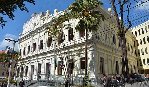 Comissão visita Cine Excelsior (24/11/2015 00:00:00)