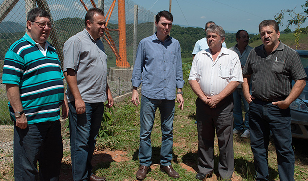 Telefonia móvel chega ao distrito de Rosário de Minas (15/12/2015 00:00:00)