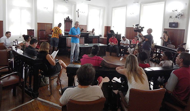 Desabrigados do Condomínio Nova Triunfo terão Mesa Negociadora Estadual (22/12/2015 00:00:00)