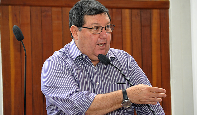 Aprovado projeto Calçada Limpa (06/01/2016 00:00:00)