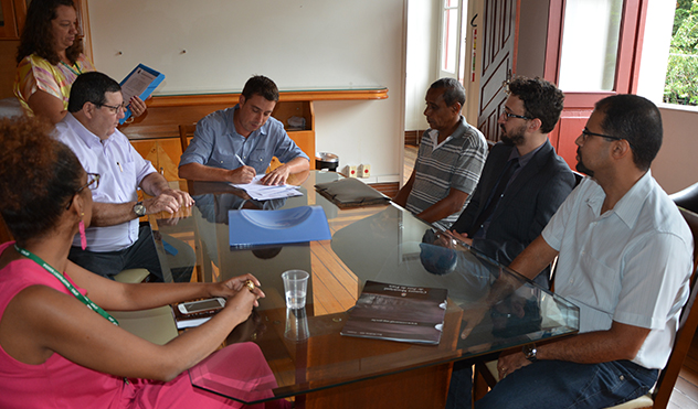 Câmara Municipal nomeia mais seis servidores efetivos (29/01/2016 00:00:00)