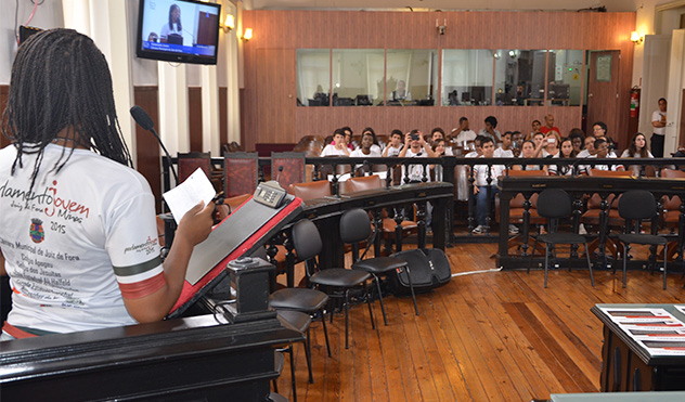 Mobilização para o Parlamento Jovem e a Câmara Mirim tem início (03/02/2016 00:00:00)