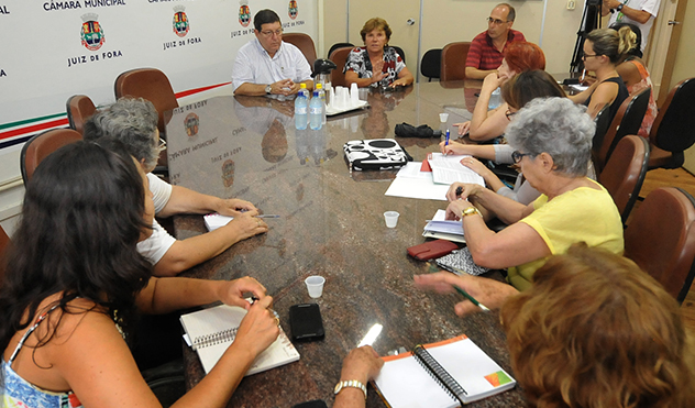 Comissão começa a preparar programação em comemoração do Dia do Idoso (15/02/2016 00:00:00)