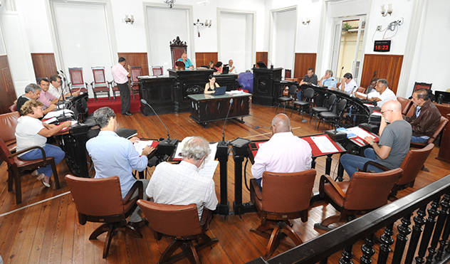 Preocupação com dengue mobiliza vereadores (17/02/2016 00:00:00)