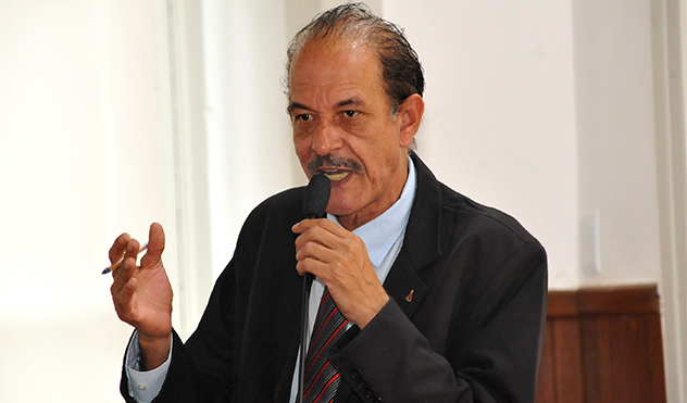 Projeto busca controle do uso de água potável (03/03/2016 00:00:00)