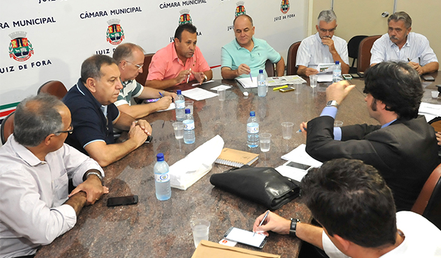 Comissão volta a cobrar avanços na telefonia (11/03/2016 00:00:00)