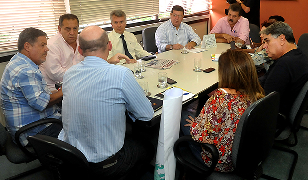 Comissão de eletrificação promove reunião com Ministério Público e Poder Executivo (17/03/2016 00:00:00)