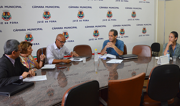 Organizadores da Semana de Segurança  Escolar querem ouvir escolas e professores (30/03/2016 00:00:00)