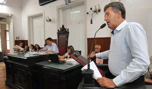 Audiência Pública discute dificuldades no ensino médio (31/03/2016 00:00:00)