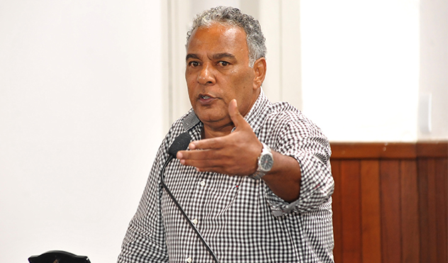 Secretário de Comunicação da Prefeitura prestará esclarecimentos (29/04/2016 00:00:00)