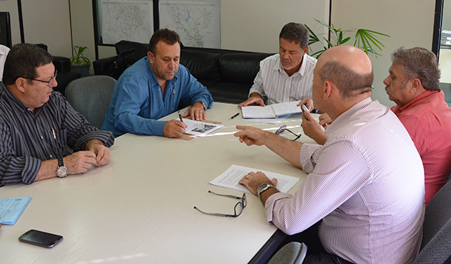 Comissão de Telefonia faz novas gestões pelas comunidades rurais (05/05/2016 00:00:00)