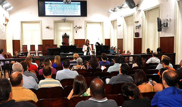 Palestra sobre legislação eleitoral mobiliza sociedade (11/05/2016 00:00:00)