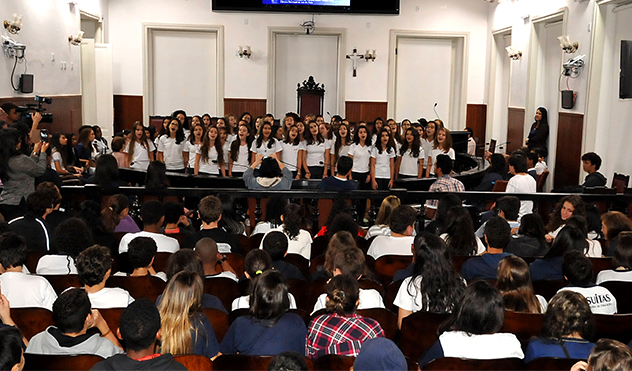 Câmara Mirim 2016 é instalada (13/05/2016 00:00:00)