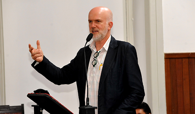 Projeto regula emissão de alvará na saúde (24/05/2016 00:00:00)