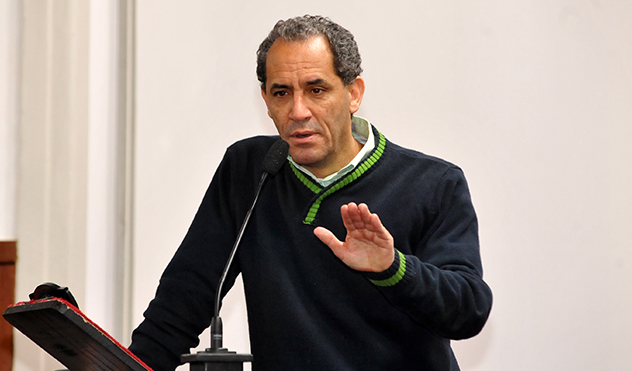 Projeto institui divulgação de publicidade em libras (01/07/2016 00:00:00)